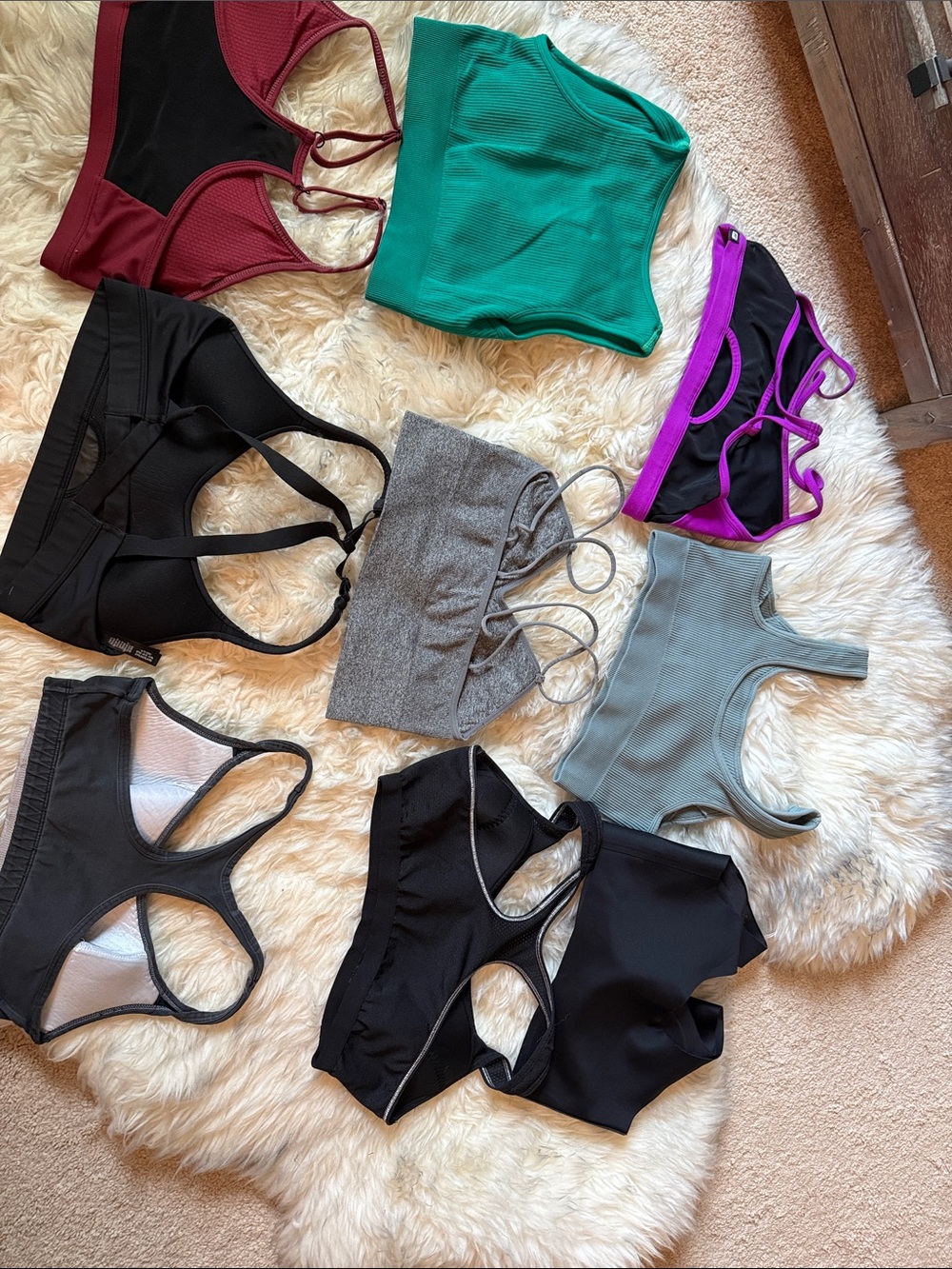 9 piece lot of Women's Ribbed & Padded Sports Bras - Assorted Colors - Picture 6 of 6